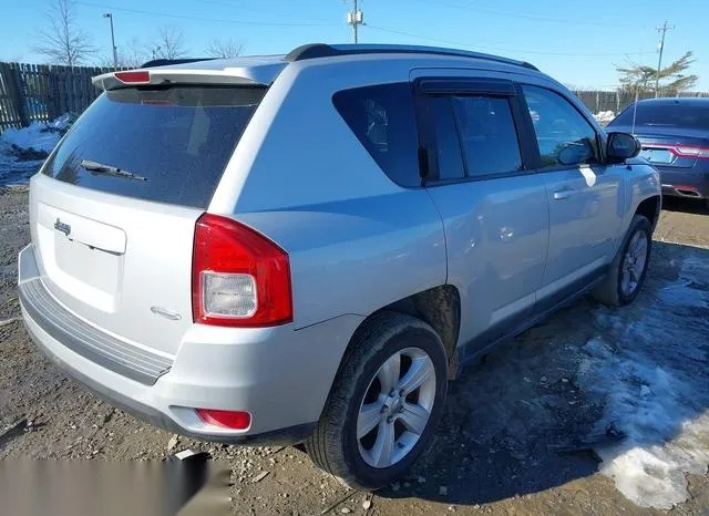 1J4NF1FB3BD206843 2011 2011 Jeep Compass 4