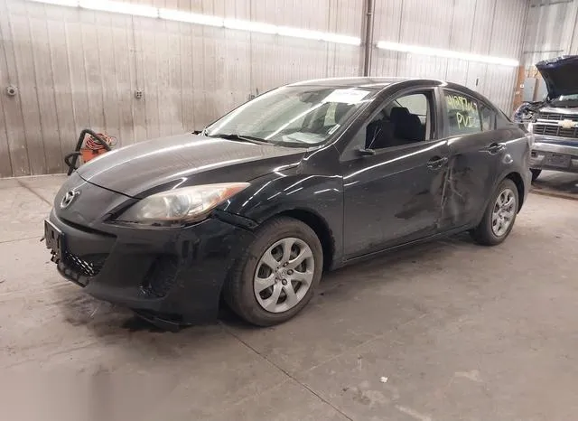 JM1BL1U73D1762011 2013 2013 Mazda 3- I Sport 2