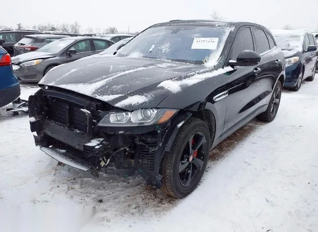 SADCJ2BN0HA099363 2017 2017 Jaguar F-Pace- 20D Premium 2