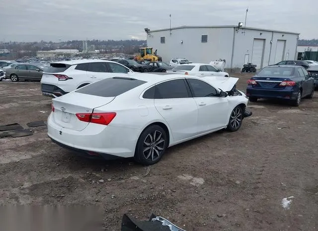 1G1ZD5ST4JF285020 2018 2018 Chevrolet Malibu- LT 4