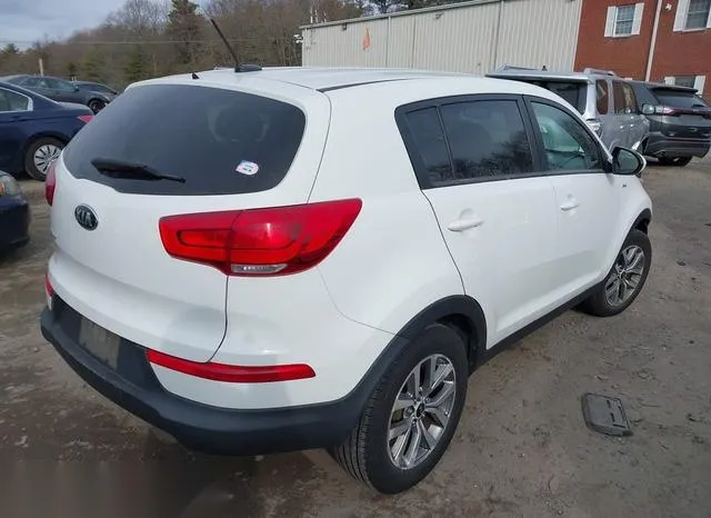 KNDPBCACXF7705858 2015 2015 KIA Sportage- LX 4