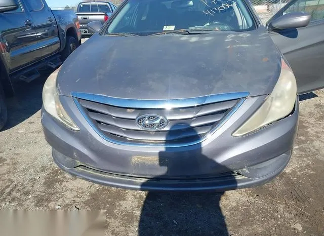 5NPEB4AC1CH323996 2012 2012 Hyundai Sonata- Gls 6