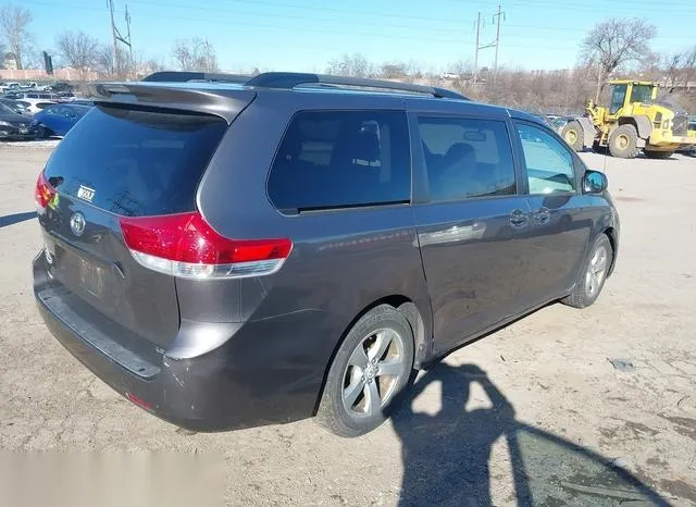 5TDKK3DCXCS199391 2012 2012 Toyota Sienna- Le V6 8 Passenger 4