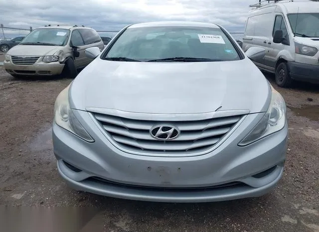 5NPEB4AC6CH355102 2012 2012 Hyundai Sonata- Gls 6