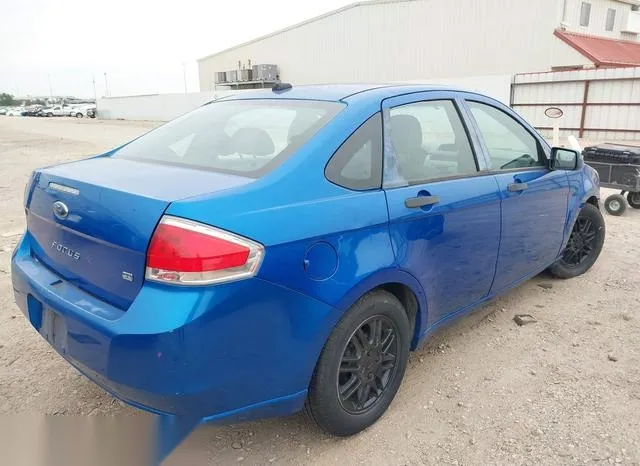 1FAHP3FN5AW272471 2010 2010 Ford Focus- SE 4