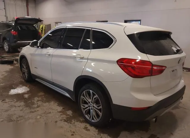 WBXHT3C39H5F84663 2017 2017 BMW X1- Xdrive28I 3