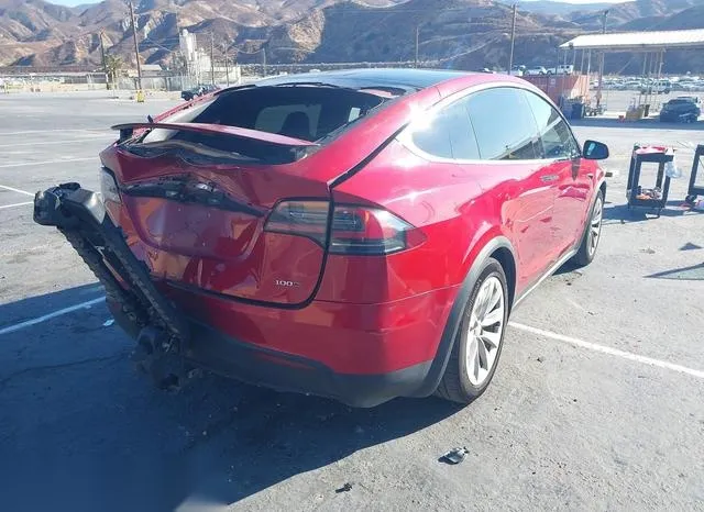 5YJXCDE2XJF142611 2018 2018 Tesla Model X- 100D/75D/P100D 4