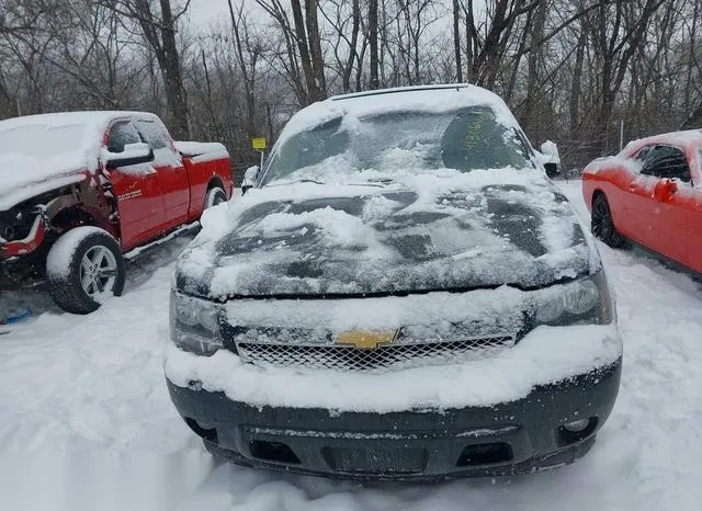 3GNTKEE70DG230026 2013 2013 Chevrolet Avalanche- LS 6