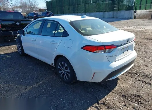 JTDEAMDE5MJ000754 2021 2021 Toyota Corolla- Hybrid Le 3