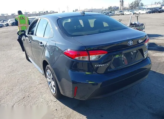 JTDBCMFE4R3064385 2024 2024 Toyota Corolla- Hybrid Le 3