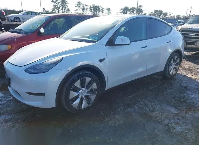 5YJYGAEE3MF185337 2021 2021 Tesla Model Y- Long Range Dual 2