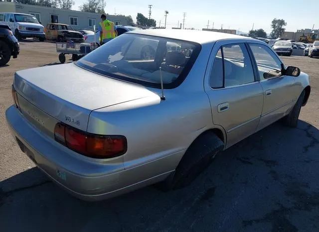 JT2GK12E9S0101251 1995 1995 Toyota Camry- LE 4