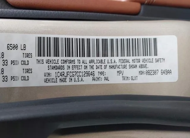 1C4RJFCG7CC129646 2012 2012 Jeep Grand Cherokee- Overland 8