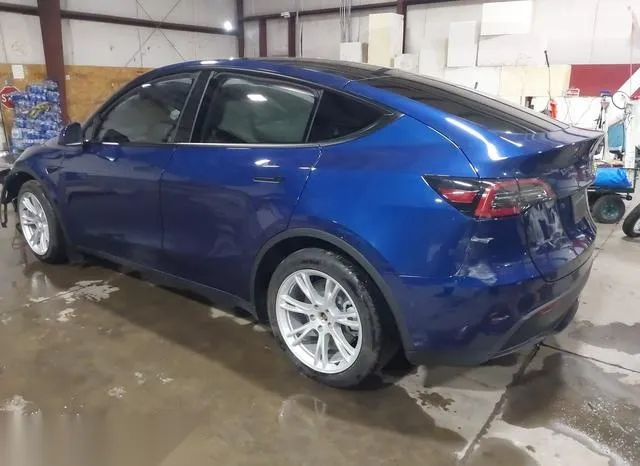 7SAYGDEE8RF074374 2024 2024 Tesla Model Y 3