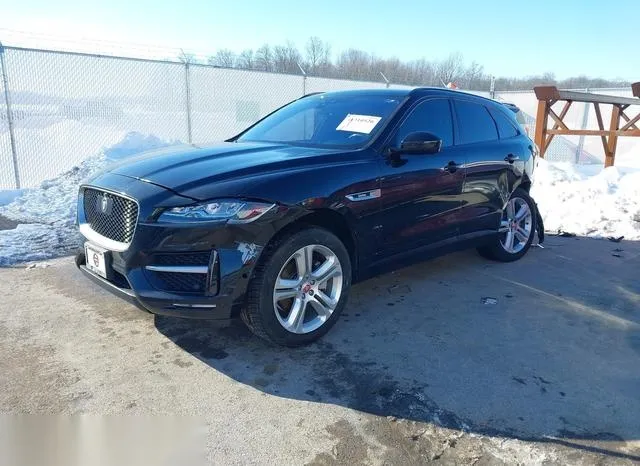 SADCL2BVXHA885861 2017 2017 Jaguar F-Pace- 35T R-Sport 2