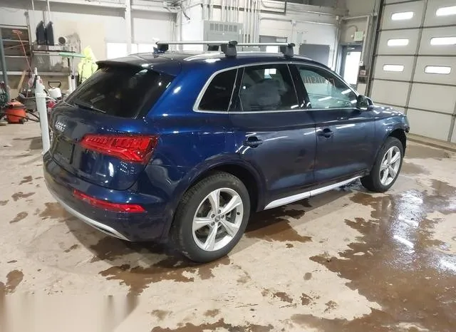 WA1BNAFY8L2112979 2020 2020 Audi Q5 4