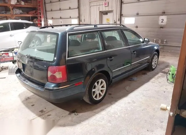 WVWVD63B14E270325 2004 2004 Volkswagen Passat- Gls 4