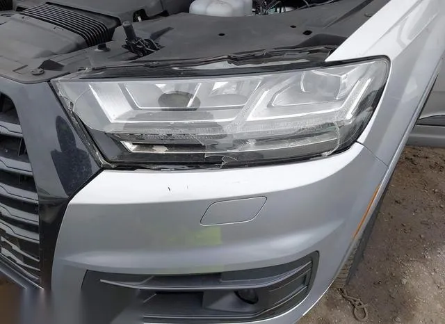 WA1VAAF71JD006147 2018 2018 Audi Q7- 3-0T Premium 6