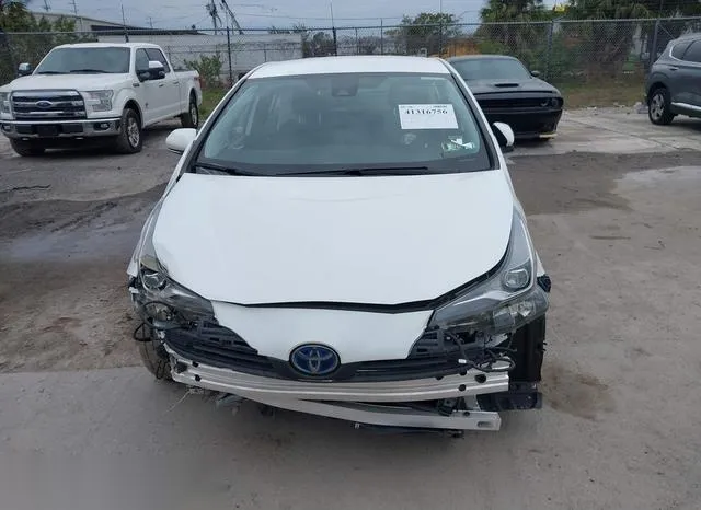 JTDKAMFU2M3145651 2021 2021 Toyota Prius- LE 6