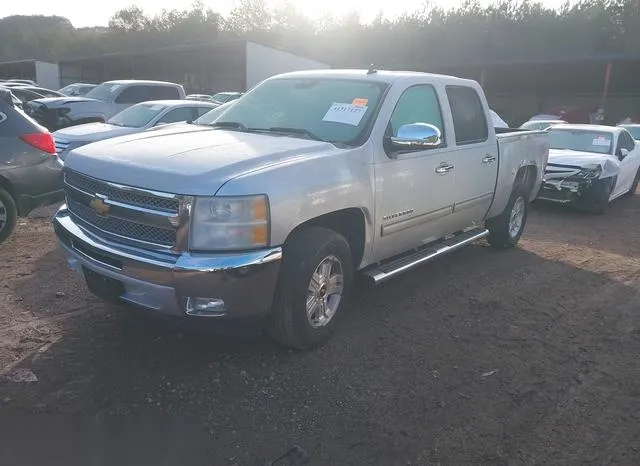 3GCPCSE03DG219742 2013 2013 Chevrolet Silverado 1500- LT 2