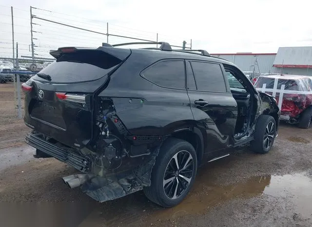 5TDLZRAH0NS108697 2022 2022 Toyota Highlander- Xse 6