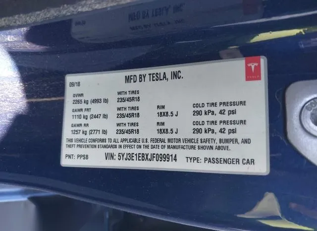 5YJ3E1EBXJF099914 2018 2018 Tesla Model 3- Long Range/Perfo 9