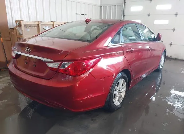 5NPEB4ACXDH779402 2013 2013 Hyundai Sonata- Gls 4