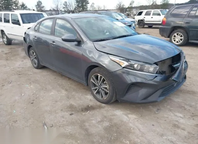 3KPF24AD2PE522336 2023 2023 KIA Forte- Lxs 1