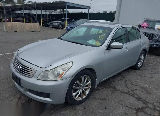 JNKCV61F69M352279 2009 2009 Infiniti G37X 2