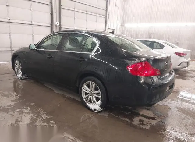 JN1CV6AR7FM523566 2015 2015 Infiniti Q40 3