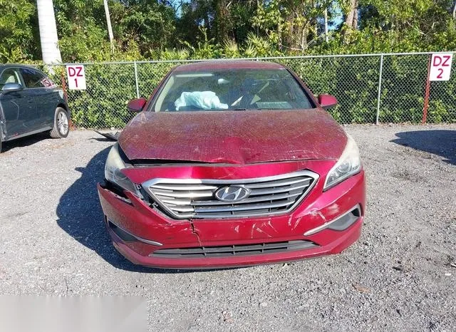 5NPE24AF0GH297312 2016 2016 Hyundai Sonata- SE 6