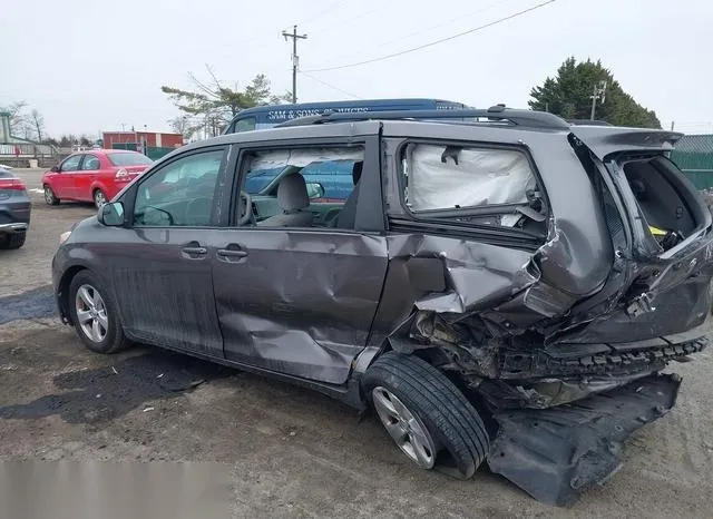 5TDKK3DC3GS734860 2016 2016 Toyota Sienna- Le 8 Passenger 3