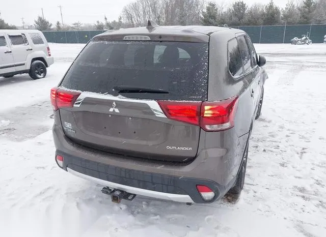 JA4AZ2A3XHZ055894 2017 2017 Mitsubishi Outlander- ES 4