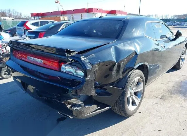 2C3CDYAG8CH228389 2012 2012 Dodge Challenger- Sxt 6