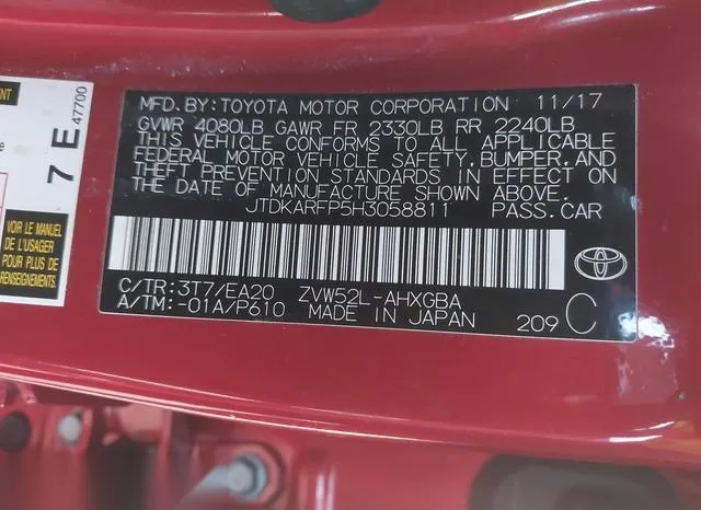 JTDKARFP5H3058811 2017 2017 Toyota Prius- Prime 9