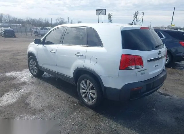 5XYKT4A19CG236109 2012 2012 KIA Sorento- LX 3