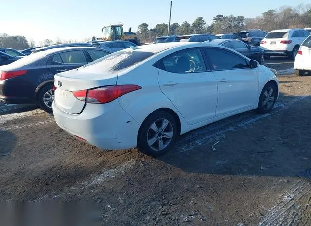 5NPDH4AEXBH010648 2011 2011 Hyundai Elantra- Gls 4