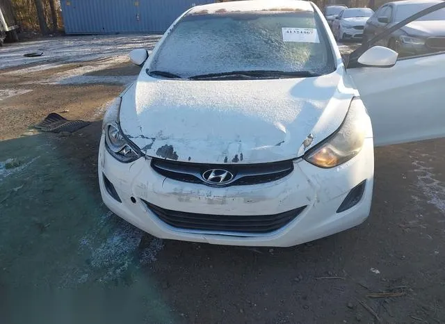 5NPDH4AEXBH010648 2011 2011 Hyundai Elantra- Gls 6