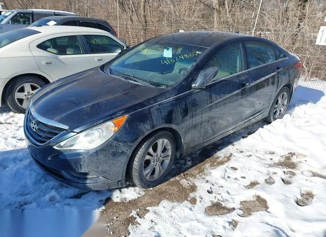 5NPEB4AC4BH050521 2011 2011 Hyundai Sonata- Gls 2