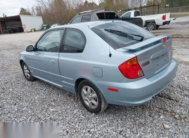 KMHCG35C25U346575 2005 2005 Hyundai Accent- Gls/Gt 3