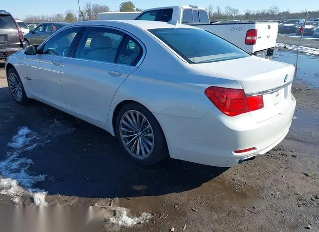 WBAKB4C56CC575849 2012 2012 BMW 740LI 3