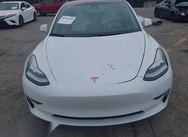 5YJ3E1EA4JF168569 2018 2018 Tesla Model 3 10