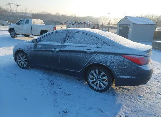 5NPEC4ACXCH385555 2012 2012 Hyundai Sonata- SE 3