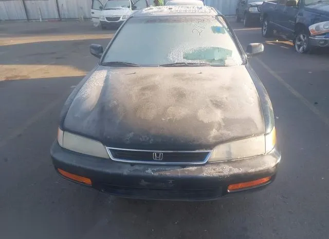 1HGCD5666TA176707 1996 1996 Honda Accord- EX 6