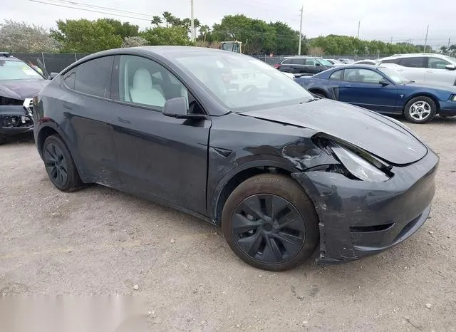 7SAYGDEE0RA331282 2024 2024 Tesla Model Y- Long Range Dual 1