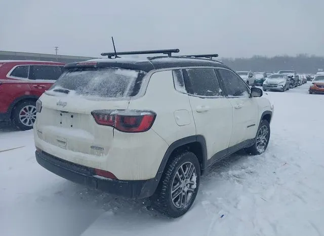 3C4NJDBBXJT480268 2018 2018 Jeep Compass- Latitude 4X4 4