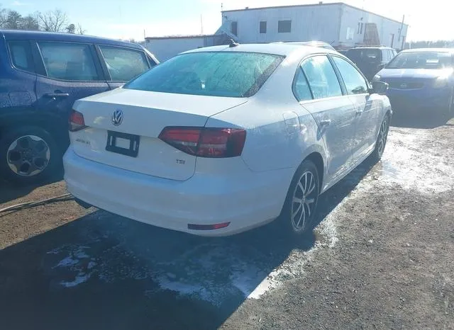 3VWDB7AJ3HM412768 2017 2017 Volkswagen Jetta 4