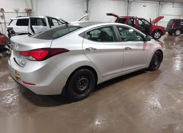 5NPDH4AE7FH630637 2015 2015 Hyundai Elantra- Limited 4