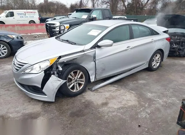 5NPEB4AC8EH873098 2014 2014 Hyundai Sonata- Gls 2