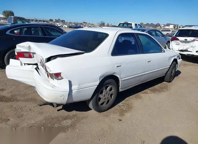 JT2BF22K6W0121392 1998 1998 Toyota Camry- Le V6 4